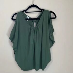 Studio Y green sleeveless top